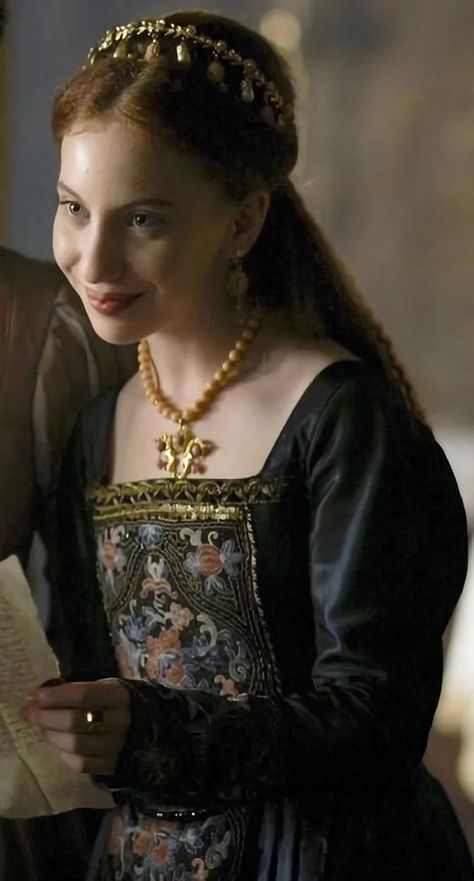 Targaryen Fancast, European Dresses, Natalie Dormer Anne Boleyn, The Tudors Costumes, Elizabeth Tudor, Daena Targaryen, Tudor Series, The Tudors Tv Show, Princesa Elizabeth