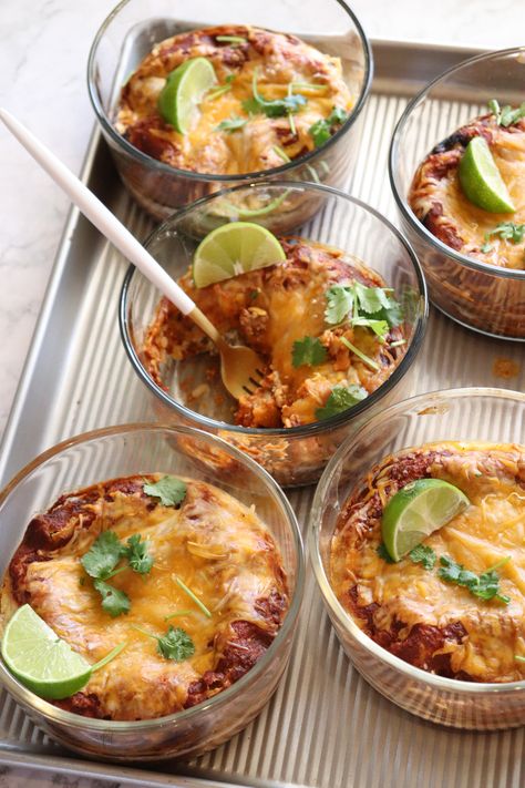 Breakfast Enchilada Bowls - Stay Fit Mom Enchilada Bowl Healthy, Stay Fit Mom Breakfast Recipes, Corn Tortillas Breakfast, Enchilada Meal Prep Bowls, Meal Prep Enchilada Bowl, Enchiladas Bowl, Meal Prep For The Week Breakfast, Meal Prep Macro Friendly Breakfast, Macro Friendly Breakfast Meal Prep