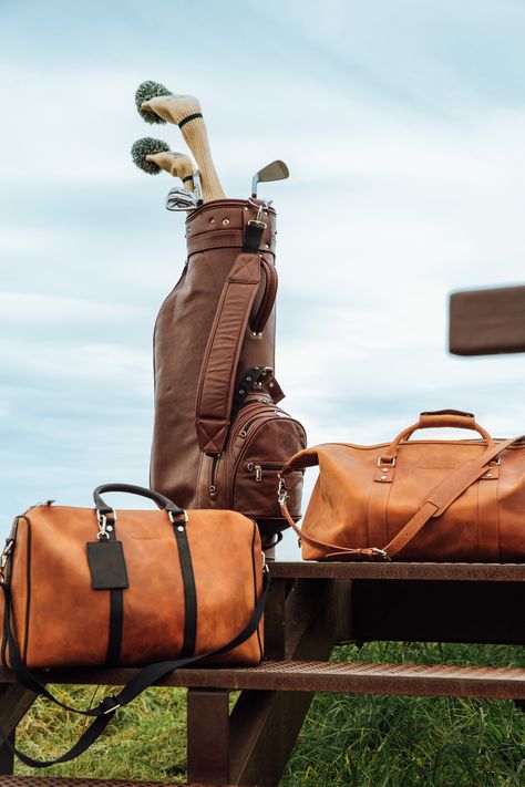 Modest Vintage Player Leather Gym Bag in Tan / Black Golf Stand Bags, Hood Cover, Leather Duffel Bag, Leather Duffel, Vintage Golf, Leather Artisan, Golf Bag, Leather Hide, Leather Products