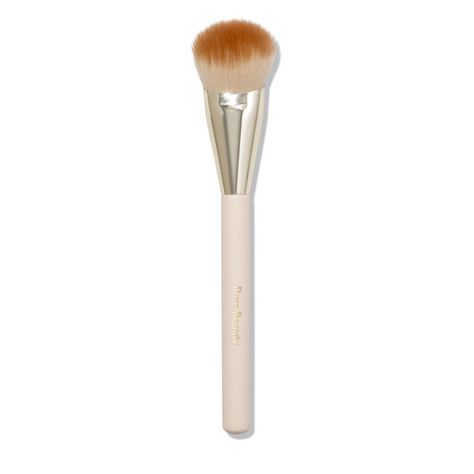 Makeup Brushes Rare Beauty, Rare Beauty Brushes Set, Rare Beauty Blush Brush, Rare Beauty Makeup Brushes, Liquid Blush Brush, Cream Blush Brush, Rare Beauty Brush, Rare Beauty Bronzer, Brush For Blush