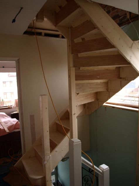 Attic Stairs Diy, Home Office Basement, Winder Staircase, Loft Conversion Stairs, Loft Conversion Plans, Office Basement, Loft Conversion Bedroom, Ideas For Home Office, Loft Staircase