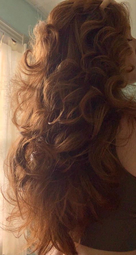 Curly Ginger Hair, Auburn Hair, Orange Hair, Hair Inspo Color, Ginger Hair, Dream Hair, Pretty Hair, Aesthetic Hair, Pretty Hairstyles