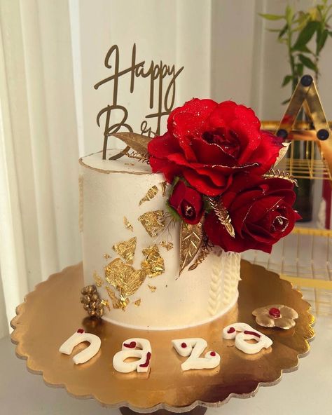 Red Floral Cake, Cake Inspo, Floral Cake, Red Floral, Cake, Floral, Red, Quick Saves