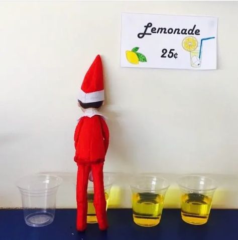 50+ Hilarious Elf on the Shelf Ideas for Kids that are So Much Fun - HubPages Elf On The Shelves, Juleverksted For Barn, Elf Ideas Easy, Bad Elf, Elf Magic, Awesome Elf On The Shelf Ideas, Elf Activities, Xmas Elf, Elf Antics