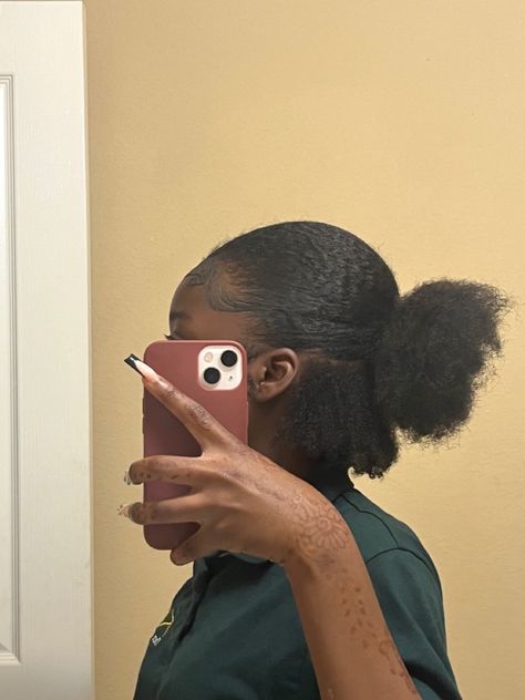 Natural Hair Styles Black Women Short, Hairstyles To Do With 4c Hair, Natural Black Girls Hairstyles 4c, Really Short 4c Hairstyles, Natural Hair Styles Easy 4c Short Length, 4b Short Natural Hairstyles, No Gel 4c Hairstyles, Low Ponytail Natural Hair, Natural Short 4c Hairstyles