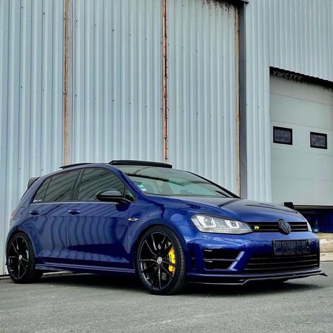 LAPIZ BLUE 🔥 🚗: @benji_mk7r_ Car illustrations: @vinny_artworks #golfr #golf7r #vwgolfr #vwgolf #vwr #golf7 #volkswagen #mk7r #vwgolf7 #vwgti Purple Manifestation, Mk7 Golf R, Golf 7r, Polo Vw, Vw Golf R Mk7, Golf R Mk7, Golf 7 R, Dream Cars Audi, Luxury Helicopter