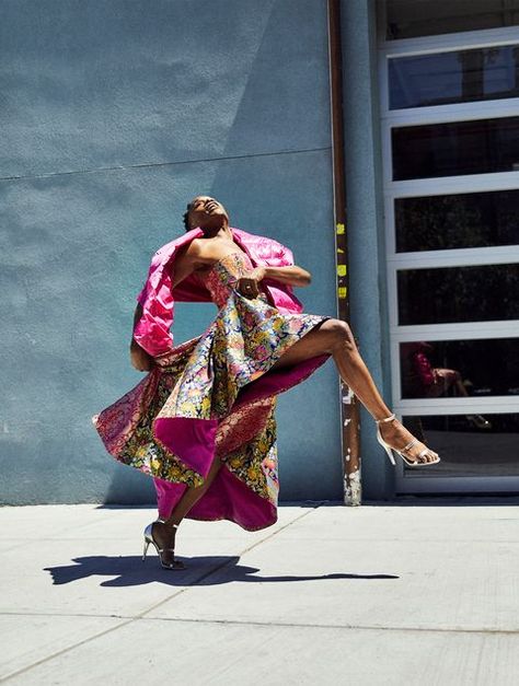 Billy Porter on 'Pose', His 30-Year Career, and Creating LGBTQ History Billy Porter Photoshoot, Billy Porter Fashion, Fashion Shoot Ideas, Billy Porter, Look Festival, Gender Norms, Esquire Magazine, Strike A Pose, Editorial Fashion