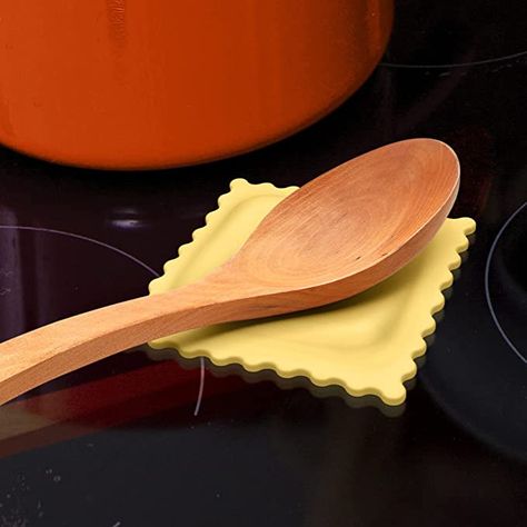 Eid Al-adha, Best Housewarming Gifts, Ceramic Spoon Rest, Pasta Lover, Spoon Rests, Spoon Holder, Pasta Shapes, Ceramic Spoons, Cool Kitchen Gadgets