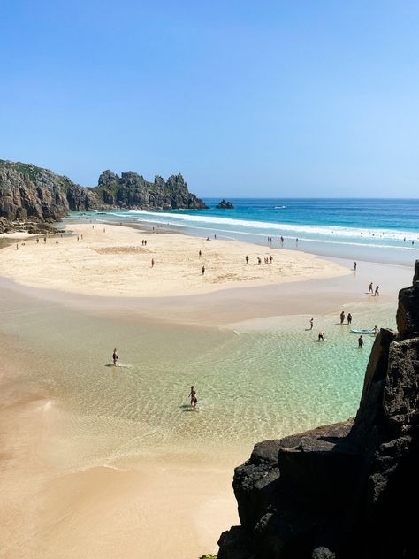 The Most Beautiful Places in Cornwall | The Cornish Life | Cornwall Lifestyle Blog Places In Cornwall, Cornwall Coast, Cornwall Beaches, Uk Beaches, Cornwall England, Beautiful Places To Visit, Many People, Most Beautiful Places, Beach Life