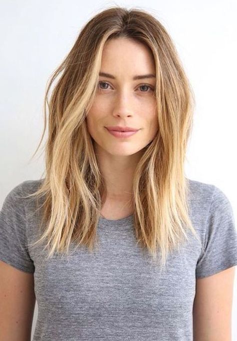 Long Thin Hair, Medium Hair Styles For Women, Hairstyles Straight, Fall Hair Cuts, Hot Hair Colors, Bohol, Mid Length Hair, Balayage Highlights, Long Hairstyles