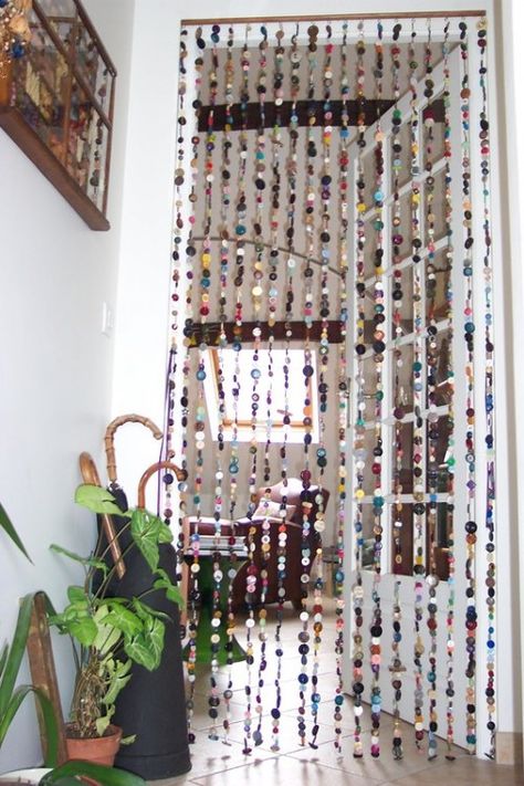 Button Crafts for Adults | button curtains 1 500x750 | Button craft ideas from the web | Button ... Curtain Diy, Kerajinan Diy, Diy Lampe, No Sew Curtains, Diy Bricolage, Diy Buttons, Beaded Curtains, Diy Curtains, Button Art