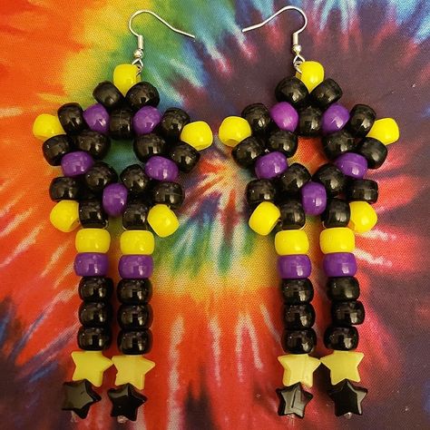 Please See All Details And Photos Before Purchasing: Purple Neon Yellow Black Kandi Star Dangle Earrings Perfect For Raves, Festivals, Parties Etc. -Handmade By Me, New, No Tags -Hang Down 4.03 Inches When Worn -Big Star Measures 1.83 X 1.83 Inches (L X W) -Earrings Are Made With Plastic Pony Beads, Star Beads, Elastic String, Jump Rings, Hooks, Rubber Backings. For Reference, The Mannequin Pictured Is A Smaller Mannequin, Not A Human Size. * Similar Items Also Available :) Tags: Edc, Edm, Rave, Pride Kandi, Kandi Star, Festival Kandi, Star Dream Catcher, Kawaii Music, Kandi Cuff Patterns, Diy Kandi Bracelets, Star Dangle Earrings, Pony Bead Crafts