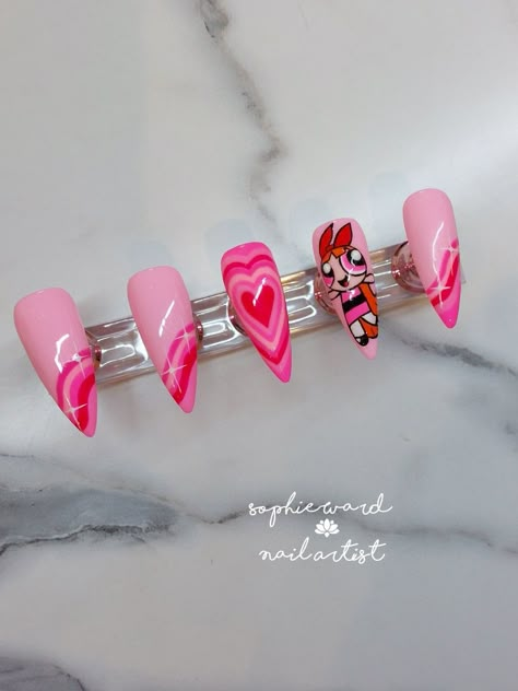 Powerpuff Girls Heart Nails, Power Puff Heart Nails, Blossom Nails Powerpuff, Powerpuff Heart Nails, Powerpuff Girl Nail Art, Power Puff Nails, Power Puff Girls Nails, Powerpuff Girls Nail Art, Mean Girls Nails