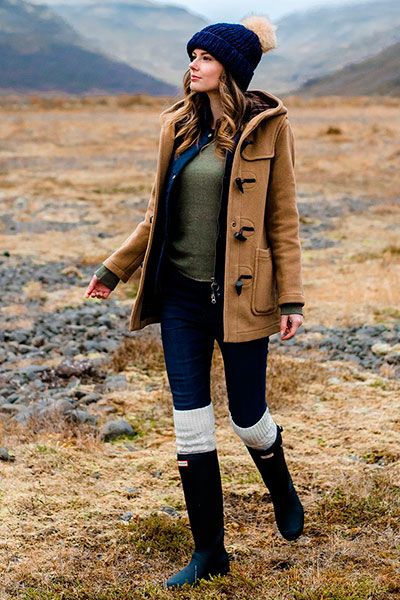 A look with a camel women’s duffle coat Duffle Coat Women, Duffel Coat, Khaki Colour, Pea Coats Women, Tan Jacket, Nyc Shopping, Duffle Coat, Brown Coat, Streetwear Fashion Women