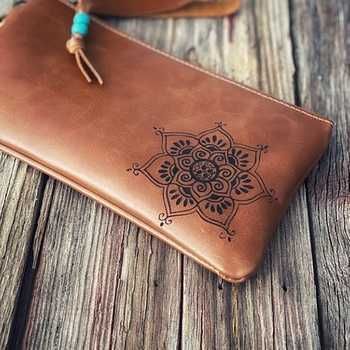 Leather Zipper Pouch, Laser Engraved Leather, Laser Engraved Ideas, Laser Cut Leather, Gravure Laser, Boho Leather, 3d Laser, Zippered Pouch, Laser Etching