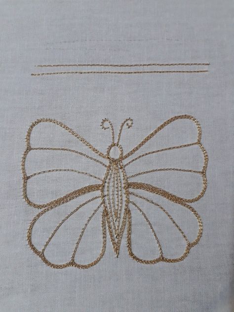 Aari Work Chain Stitch Design, Aari Chain Stitch Designs, Aari Chain Stitch, Mouse Drawings, Stitch Butterfly, Butterfly Stitches, Aari Design, Cute Easy Doodles, Easy Doodles