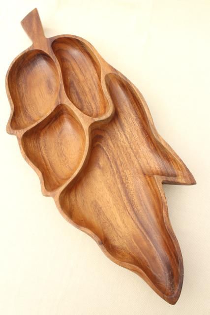 mid-century mod wood bowl w/ divided sections for snacks, tiki bar retro vintage serving dish Diy Resin Table, Wood Bowls Carving, Wood Spoon Carving, Monkey Pod Wood, Wood Dishes, Carved Wood Wall Art, Wooden Dishes, Wooden Trays, Wood Plate