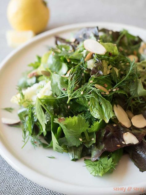 Herb Salad Herby Salad, Salad With Nuts, Tahini Chicken, Fresh Herb Salad, Almond Salad, Dill Salad, Cilantro Parsley, Parsley Salad, Paleo Salads