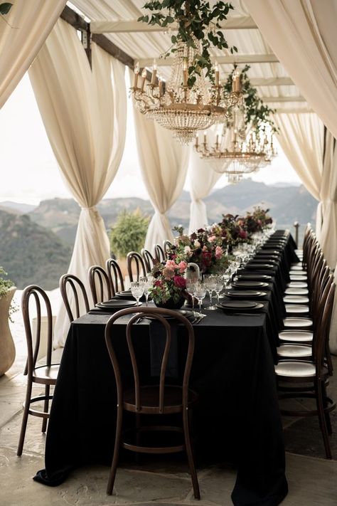 Malibu Rocky Oaks Wedding, Gold Place Setting, Black Gold Wedding, Gold Wedding Theme, Rose Centerpieces, Dark Wedding, Moody Wedding, Outdoor Wedding Reception, Fall Wedding Colors