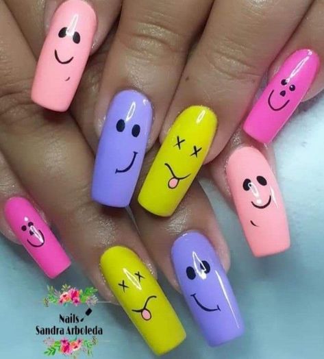 Nail Trends of 2024 Emoji Nail Art Design, Emoji Nails Design, Nailart Simple, Emoji Nails, Summer Nails Art, Acrylic Toe Nails, Art Deco Nails, Gel Nail Art Designs, Dot Nail Art