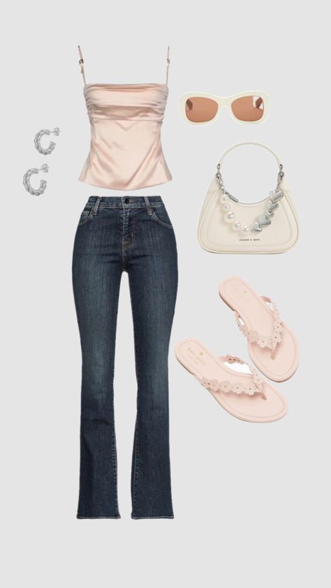 Hang Out Outfits Casual Friends, Outfits For Hanging Out With Friends, Hang Out Outfits, Outfit Core, Cute Pink Top, Hanging Out With Friends, Photo Zone, Hanging With Friends, Jeans Y2k