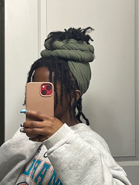 Headwrap Styles With Locs Short, Scarf Loc Styles, Head Wrap Locs, Head Raps Styles, Head Wrap Styles For Locs, Loc Head Wrap Styles, Headwrap Styles With Locs, Head Rap, Scarf Updo