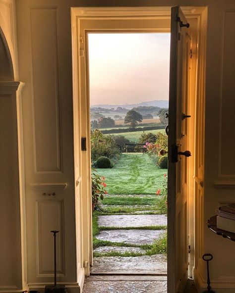 Jasper Conran, Countryside House, British Countryside, English Country House, Window View, World Of Interiors, English Cottage, English Countryside, Pretty Places