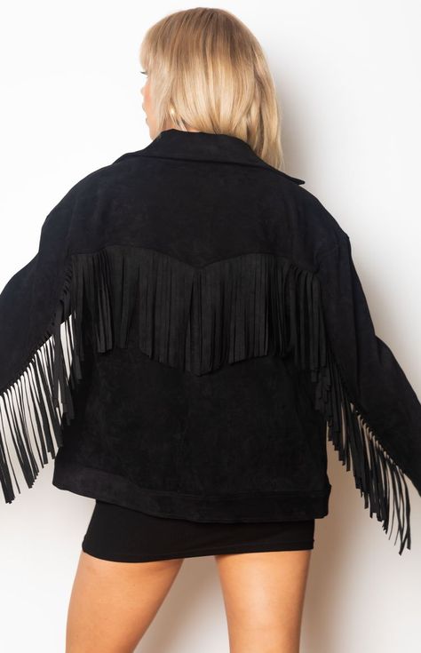 Black Fringe Jacket Be the ultimate trendsetter in this suede jacket in black - not only will this keep you super warm but it is oh-so-stylish! Wear over denim or your party dress! Fringe trim Button down front Collared neckline Two front pockets Mid-weight suede material with slight stretch Fringe Jacket With Dress, Country Concert Outfit Fringe, Black Fringe Jacket Outfit, Black Country Concert Outfit, Jackets With Fringe, Suede Fringe Jacket Outfit, Toronto Outfits, April Vibes, Fringe Jacket Outfit