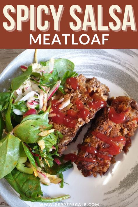 Spicy Salsa Meatloaf on a plate with a salad Salsa Meatloaf, Spicy Meatloaf, Recipe With Oatmeal, Meatloaf Oatmeal Recipe, Chipotle Recipes, Spicy Steak, Spicy Meatballs, Salsa Sauce, Jalapeno Recipes