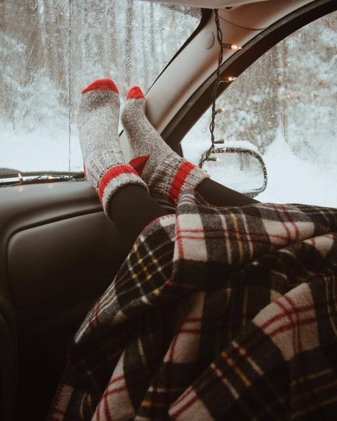 Winter Inspo, Christmas Feeling, Christmas Blankets, Winter Wonder, Christmas Mood, Winter Aesthetic, Autumn Aesthetic, Christmas Aesthetic, Foto Instagram