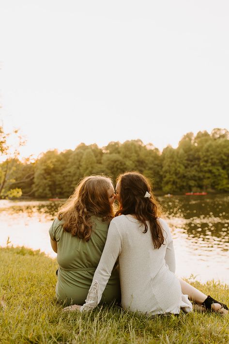 wlw engagement photos | lesbian engagement photos | same height couple posing | lesbian couple posing | maryland wedding photographer | peach may photography Lesbian Couple Poses For Pictures, Lesbian Engagement Photoshoot Ideas, Engagement Photos Lesbian Ideas, Same Height Couple, Wlw Engagement, Wlw Poses, Wlw Photoshoot, Lesbian Couple Photoshoot Poses, Lesbian Engagement Pictures