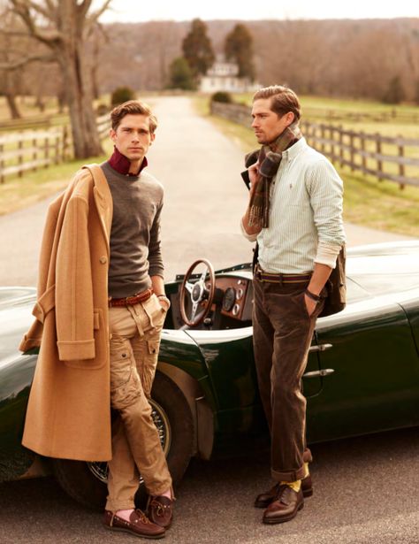 Country Style Men, British Style Men, Polo Coat, British Gentleman, Gentleman Outfit, Fall Fashion Coats, Gentleman Aesthetic, British Country, Khaki Cargo Pants