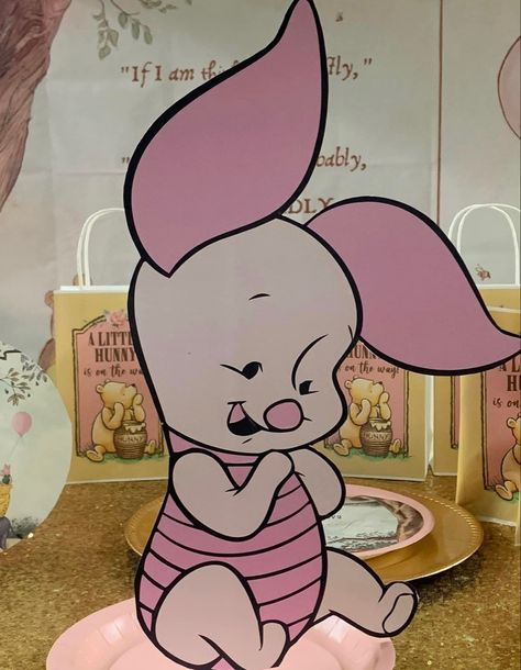 Piglet Baby Shower Ideas, Winnie The Pooh Baby Shower Ideas Girl, Piglet Birthday Cake, Piglet Birthday, Baby Gender Reveal Party Decorations, Baby Piglets, Baby Taylor, Baby Shower Theme Decorations, Disney Baby Shower