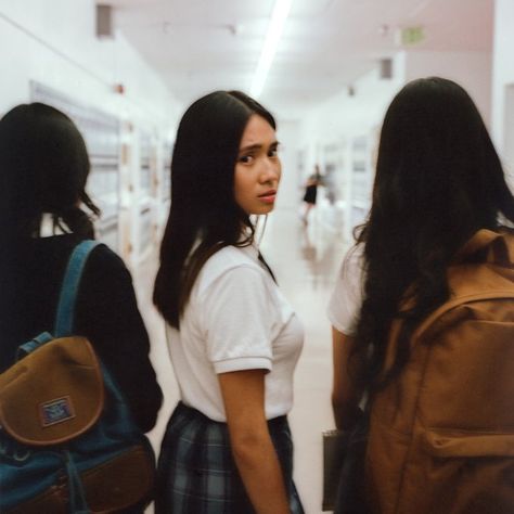 (1) NIKI on Twitter: "Last single before Nicole. "High School in Jakarta" out August 5th. Pre-save: https://t.co/IhvsjyNA2f https://t.co/ipw5fYZdox" / Twitter Niki Zefanya High School In Jakarta, High School In Jakarta Niki, Nicole Album Niki, High School In Jakarta, Nicole Zefanya, Niki Zefanya, High School Love, Red Poster, Drama Class