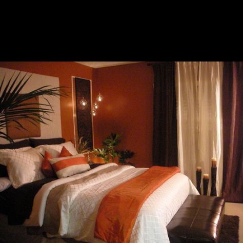 Love burnt orange Orange Bedroom Walls, Burnt Orange Bedroom, Orange Rooms, Apartment Decorating Living, Orange Bedroom, Bedroom Orange, Apartment Bedroom Decor, Bedroom Wall Paint, Bedroom Wall Colors