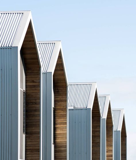 SJB on Instagram: “Our homage to a classic Australian icon – the corrugated iron shed… The Alarah Townhouses at Cranbourne. . . #architecture #residential…” Modern Row House Design, Modern Row House, Townhouse Facade, Grasshopper Rhino, Row House Design, Nordic Architecture, Architecture Industrial, Corrugated Iron, Nordic House