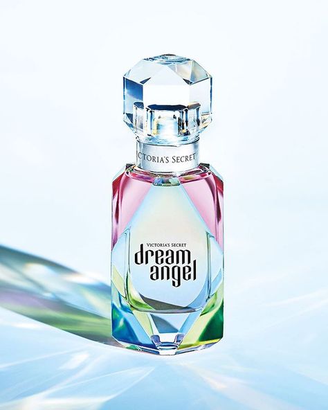 Victoria’s Secret Beauty on Instagram: “Fragrance can instantly lift your spirits. For a dose of optimism, opt for Dream Angels, which shines bright with Rainbow Glow and Amber…” Dream Angel Perfume, Victorias Secret Perfumes, Angel Perfume, Victoria's Secret Angel, Victoria Secret Perfume, Hair Perfume, Perfume Lover, Sweet Smell, Victoria Secret Angels