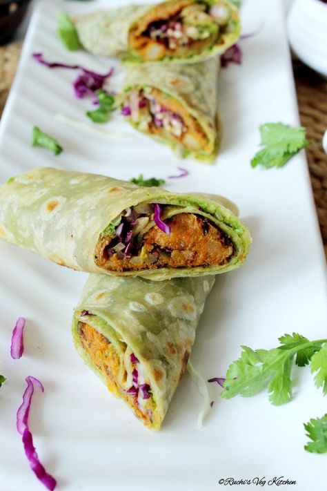 VEG FRANKIE – Ruchi's Veg Kitchen Frankie Recipe Veg, Veg Frankie Recipe, Veg Frankie, Kathi Roll Recipe, Kati Roll, Food Of India, Veg Wraps, Frankie Recipe, Kathi Roll