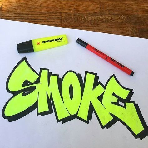 SMOKE Beginner Graffiti Letters, Lettering Drawing Ideas, How To Graffiti Step By Step, Simple Graffiti Letters, Neon Graffiti Art, Graffiti Color Schemes, Graffiti Drawing Ideas Street Art, Drawing With Highlighter, Graffiti Highlights