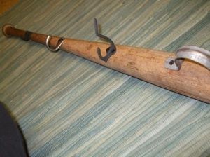 Baseball Bat- Rack etsy Old Baseball Bats Ideas, Vintage Sports Bedroom, Vintage Baseball Room, Vintage Sports Room, Baseball Furniture, Vintage Sports Nursery, Metal Baseball Bat, Baseball Bat Rack, Sports Bathroom