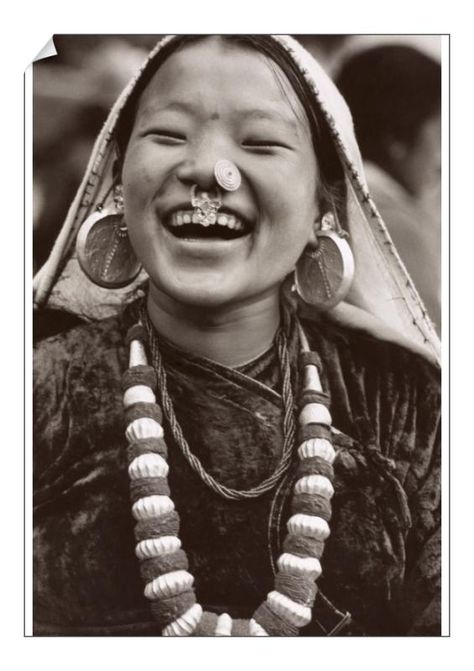 Natalie Clifford Barney, Nepali Girl, Girl India, Howard Thurman, India Girl, Nepal Culture, Poster Size Prints, India Jewelry, Bhutan