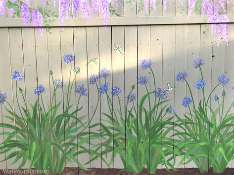 Wall Muriel Ideas, Fence Mural Ideas Backyards Wood, Painting Murals On Fences, Outside Wall Design Outdoor Paint, Flower Mural Outdoor Fence, Painted Outdoor Fence, Outside Wall Art Outdoors Ideas, Painted Fences Mural Backyard, Privacy Fence Murals