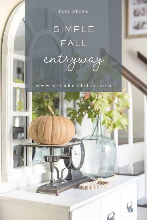 Simple Fall Entryway | Seasonal Simplicity Tours | Add simple seasonal autumn decor touches to your entryway to welcome visitors to your home! #FallDecor #FallEntryway #SimpleFallDecor Entryway Simple, Kitchen Fall Decorating Ideas, Cozy Autumn Home, Bedroom Fall Decor, Mums In Pumpkins, Fall Lantern, Fall Entryway, Fall Living Room Decor, Thanksgiving Inspiration