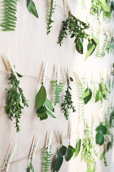 #greenery Corner Deco, Grass Wall, Deco Nature, Backdrop Wedding, Wall Backdrops, Deco Floral, Arte Floral, Nature Decor, Bridal Shower Decorations