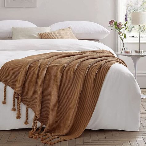 The throw blanket is made of 100% high quality acrylic fabric, soft and comfy, with good breathable. This wool-like knitted blanket provides better flexibility and strength than wool one. Beige Throw Blanket, Blanket With Tassels, Knitted Throw Blanket, Brown Throw Blanket, Blankets Throw, Brown Blanket, Brown Leather Couch, Fringe Throw Blanket, Beige Throws