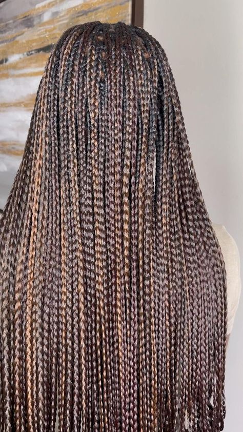 Brown Box Braids Black Women, Light Brown Box Braids, Box Braids Black Women, Hair Colors Brown, Brown Box Braids, Ombre Box Braids, Braiding Hair Colors, Black Box Braids, Colored Box Braids