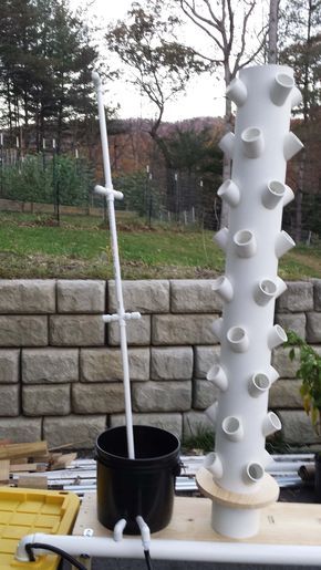 DIY Aeroponic Tree pt4 Agrotonomy Tower Diy, Diy Aeroponics Tower, Aeroponic Tower Garden Diy, Aeroponics Diy, Tower Garden Diy, Aeroponic Gardening, Hydroponic Gardening Diy, Aeroponic System, Indoor Aquaponics