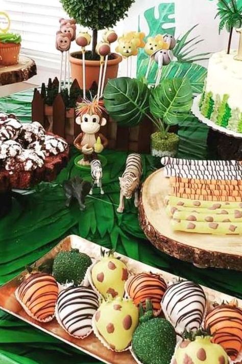 Safari 1st birthday party food #frozen #birthday #decorations #frozenbirthdaydecorations Loving the party food at this safari 1st birthday party. See more party ideas and share yours at CatchMyParty.com #catchmyparty #partyideas #safari1stbirthdayparty #boy1stbirthdayparty #safariparty #jungleparty #partyfood 1st Birthday Party Food, Safari 1st Birthday Party, Safari Theme Birthday Party, Safari 1st Birthday, Wild Baby Shower, Safari Baby Shower Boy, Jungle Theme Birthday Party, Baby Shower Safari Theme, Wild Birthday Party