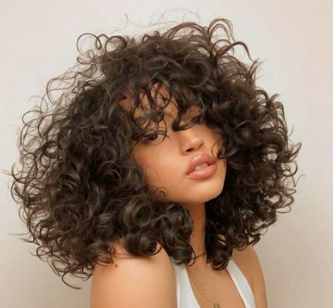 Best Styles for Curly Hair in 2023 Pretty Latina Girl With Curly Hair, Curly Cuts, Hair 2022, Curly Hair Types, Short Curly Haircuts, Curly Hair Inspiration, Curly Hair Men, Curly Hair Tips, Hair Stuff