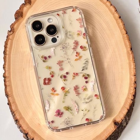 The Watercolor Wild Flowers Clear Phone Case provides just the right amount of protection for your iPhone and Galaxy devices while still allowing the beauty of your phone to show through! Clear Phone Cases With Designs, Clear Flower Phone Case, Iphone Cases Flowers, Clear Floral Phone Case, Phone Clear Case Aesthetic, Watercolor Phone Case, Cute Clear Phone Cases, Clear Phone Case Ideas, Boho Phone Case